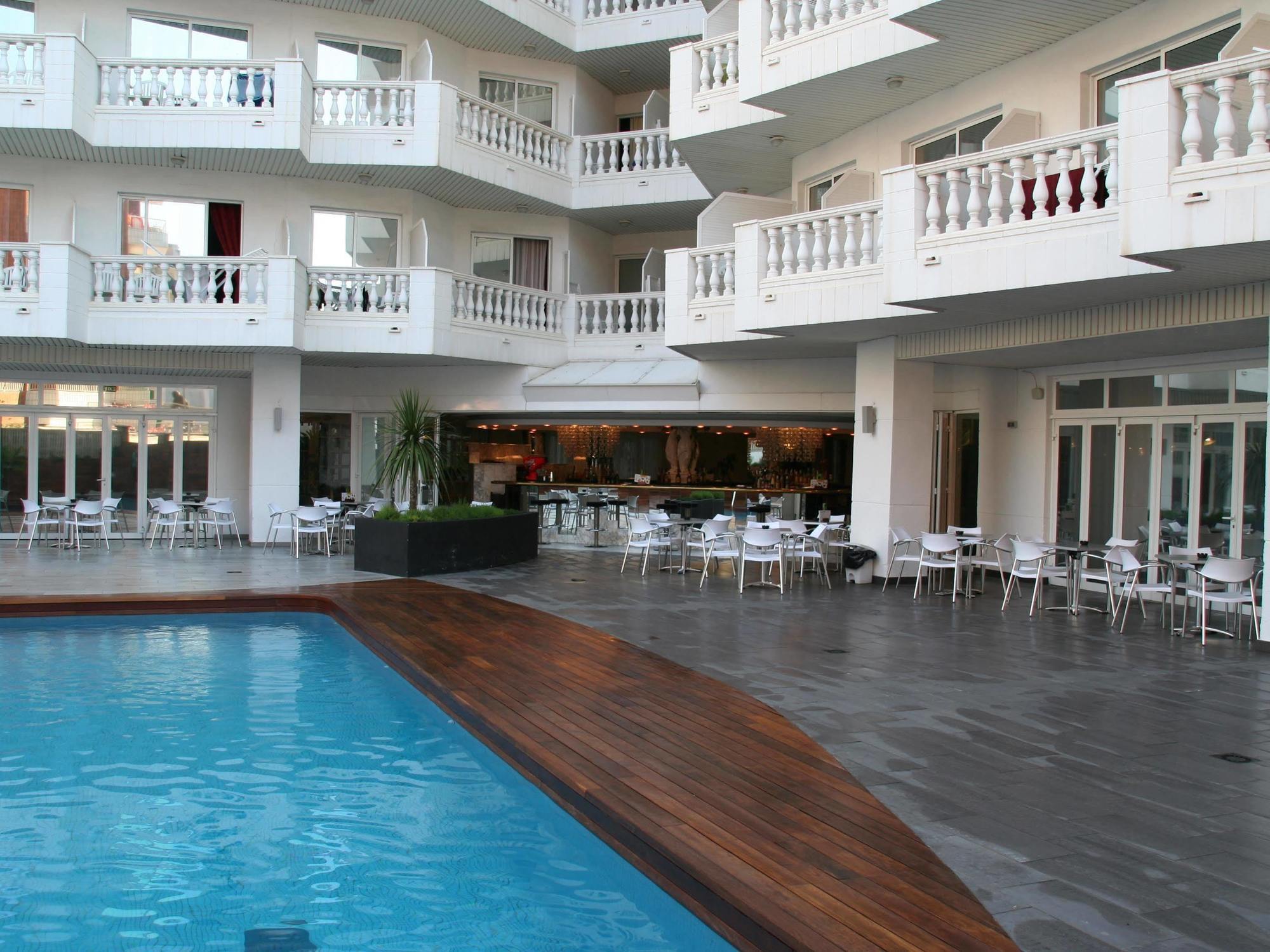 Bernat Ii 4*sup 4* Calella